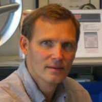 Geboren 1965 - Geschäftsführer seit 09/2007. Hobby: seine Familie